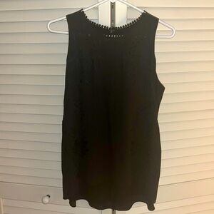 White House Black Market black sleeveless dressy‎ top S